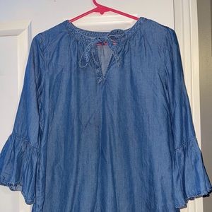 Old navy blue tie shirt